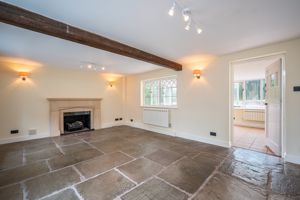 Living room- click for photo gallery